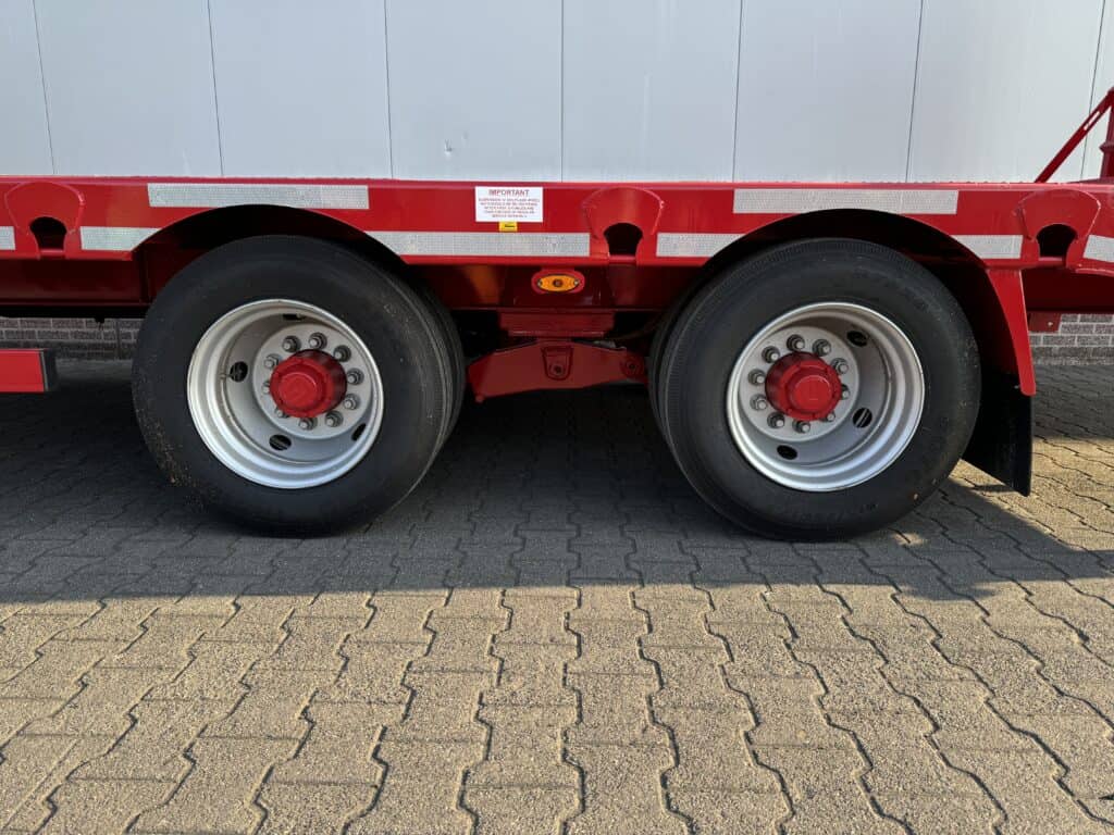 Antropische trailer wielen en chassis, gespecialiseerd in transport-oplossingen voor Geert-Jan de Kok B.V.