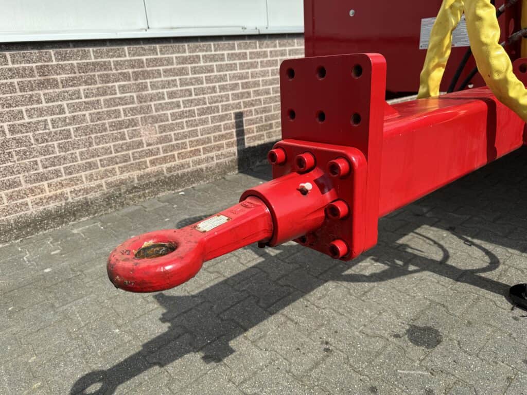 Veiligheidskoppeling voor hijs- en hefwerktuigen, werkplek veiligheid, industrieel herstel.