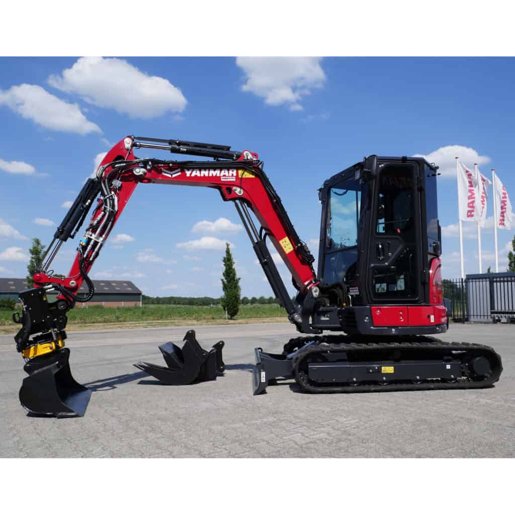 Klein landbouwmachine, mini graafmachine met remote besturing, bouw en tuinbouw, Yanmar model.