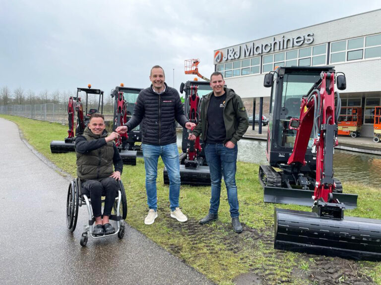 Zes nieuwe Yanmar machines voor J&J Machnies en Verhuur
