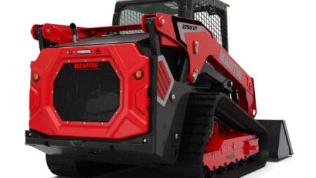 Off-road heftruck met robuuste tracks en krachtige motor, ideaal voor zware werkzaamheden.