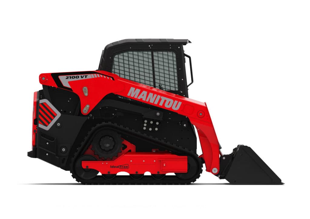 Compacte skidloader MANITOU 2100 VT met krachtig ontwerp en rubberen rupsen voor diverse bouw- en landbouwtoepassingen.