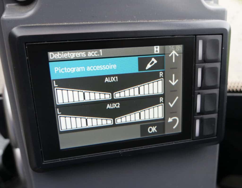 Touchscreen display van Geert-Jan de Kok B.V. voor project- en machinebesturing.