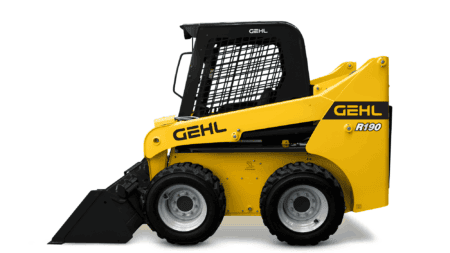 Geel en zwart skid-steer loader van GEHL voor bouw en landbouw, compact en krachtig.