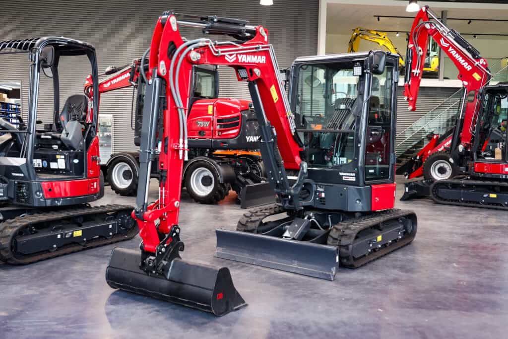 Kleinere redelijke bouwwerktuigen en mini-gravers van Yanmar bij Geert-Jan de Kok B.V.