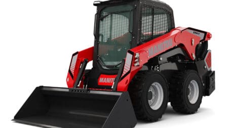 Robuuste тягувач met cabine voor bouw- en agrarisch gebruik.