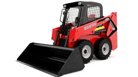 Mini skidloader met laadbak voor tuin- en bouwprojecten.